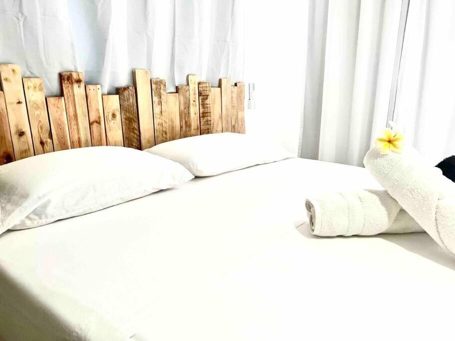 Heitiare Lodge Paea エクステリア 写真